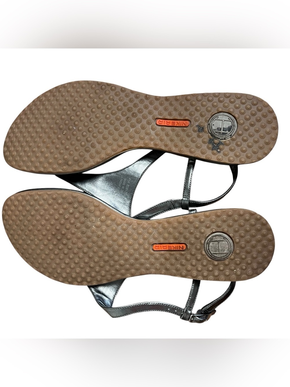 Cole Haan Nike Air Thong Sandals Metallic Pewter Leather Ankle Strap Comfort 9.5 - Picture 9 of 9